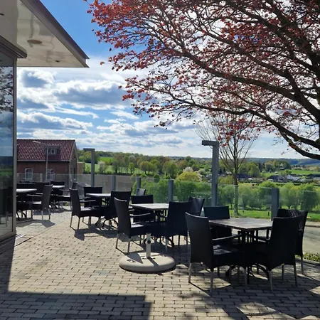 Hotel Loess Wijnhotel En Smaaklokaal 3*