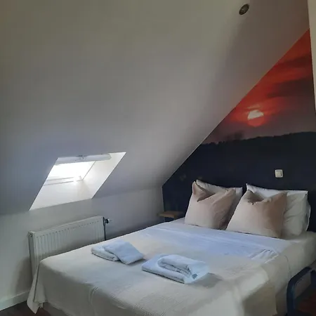 Loess Wijnhotel En Smaaklokaal Hotel Vijlen