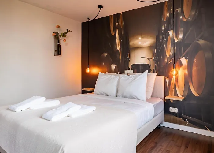 Loess Wijnhotel En Smaaklokaal מלון ויילן